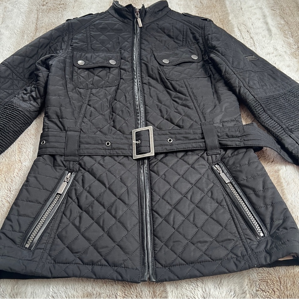 Black Quilted Women's Belted Jacket - Picture 3 of 16
